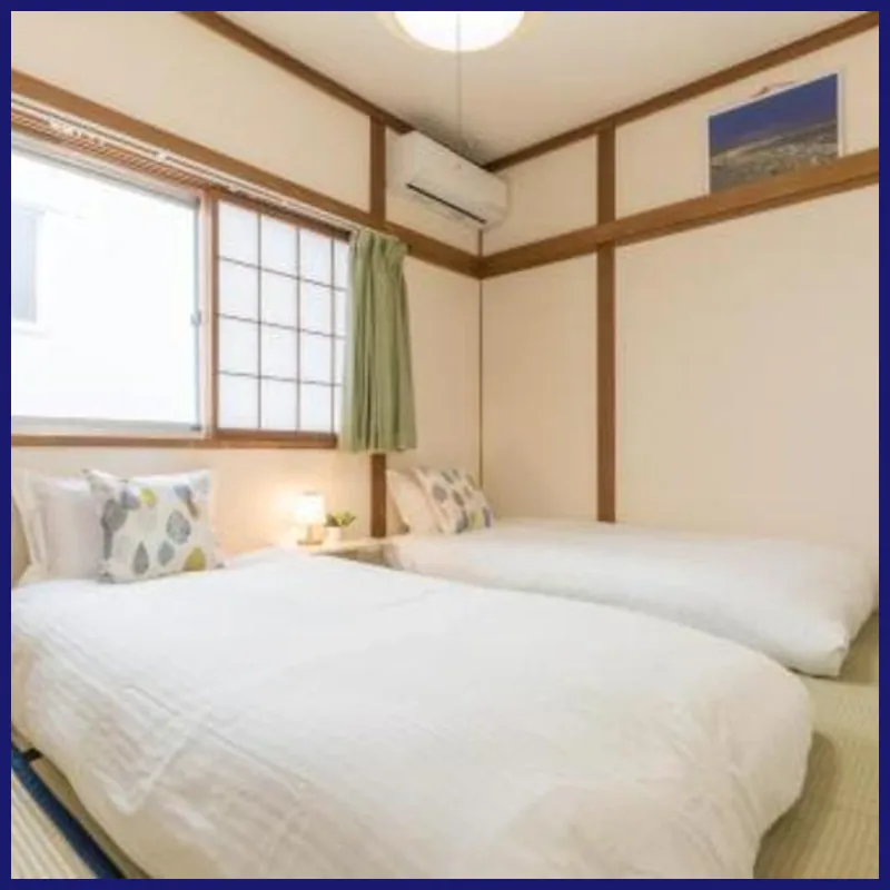 4mins to Namba  2floors 2tatami rooms 2toilets 호텔 내부 이미지