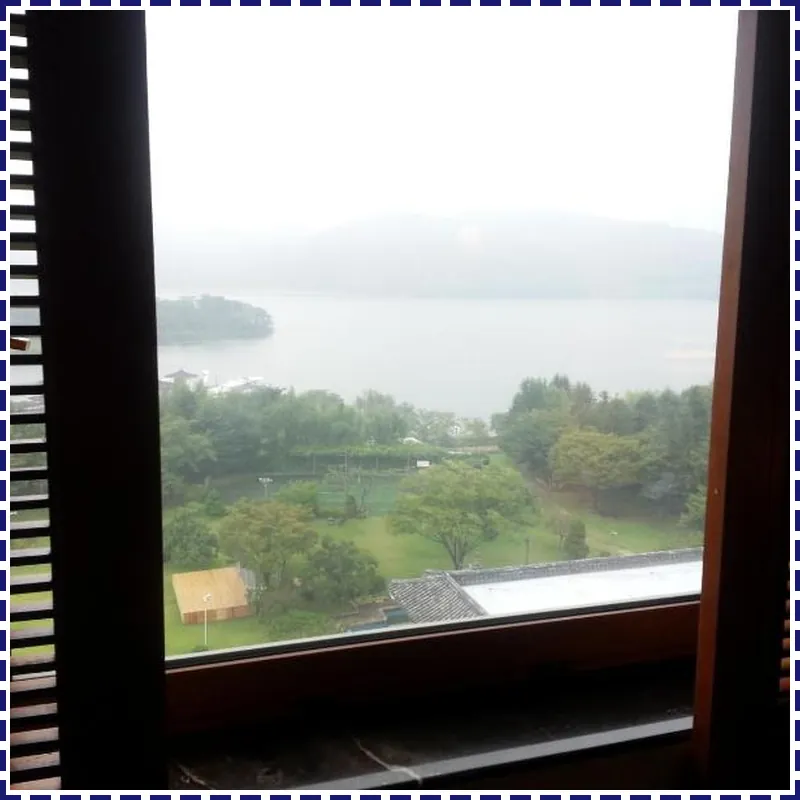 Commodore Hotel 호텔 이미지