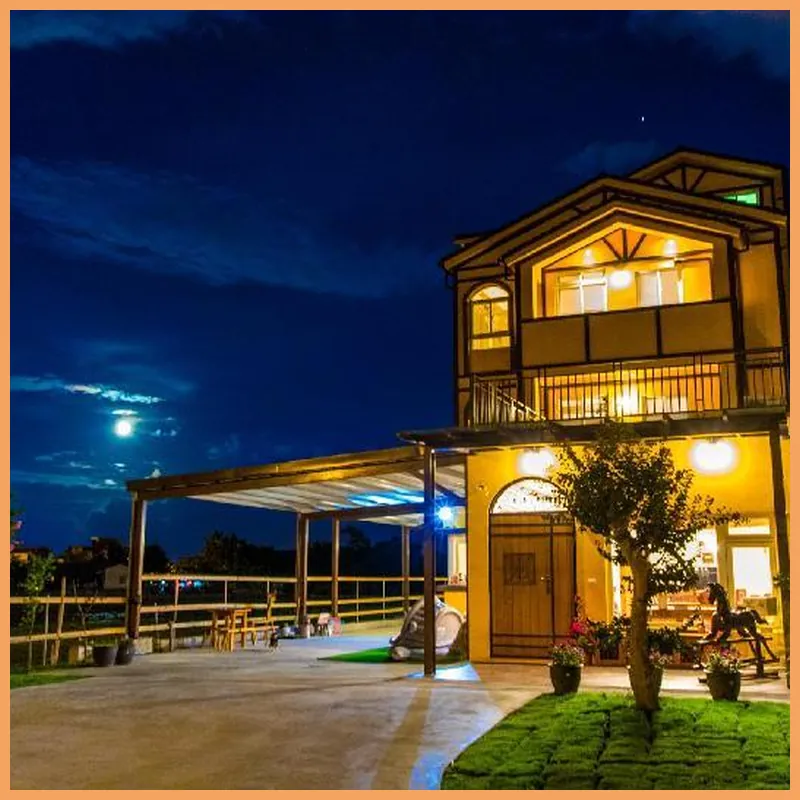 colorful wooden horse homestay 호텔 이미지