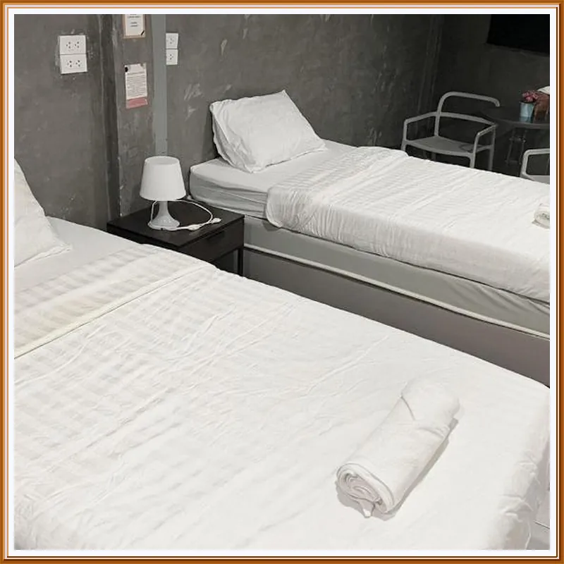 Luck-Yimm Hostel 호텔 내부 이미지