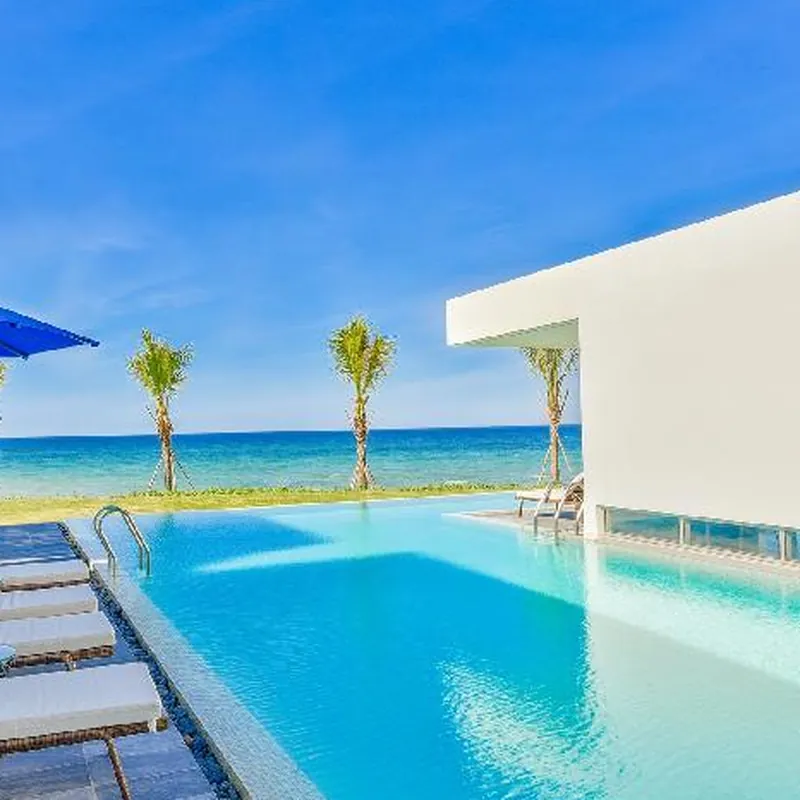 Luxury Ocean Pool Villas 호텔 이미지
